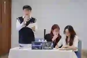 3 con tôm