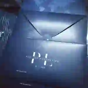 Envelopes